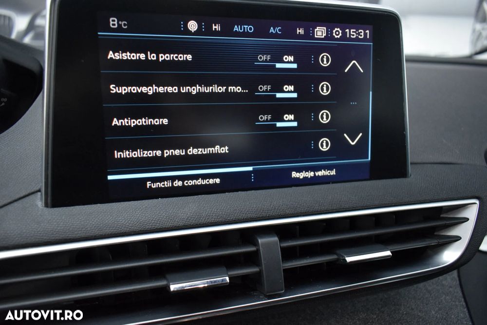 Peugeot 3008 1.6 BlueHDI S&S EAT6 Allure - 19