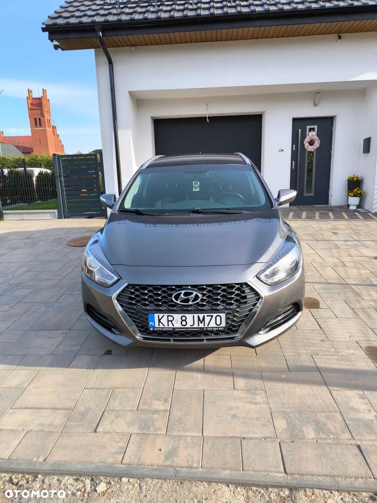 Hyundai i40 1.6 CRDi Premium DCT - 3