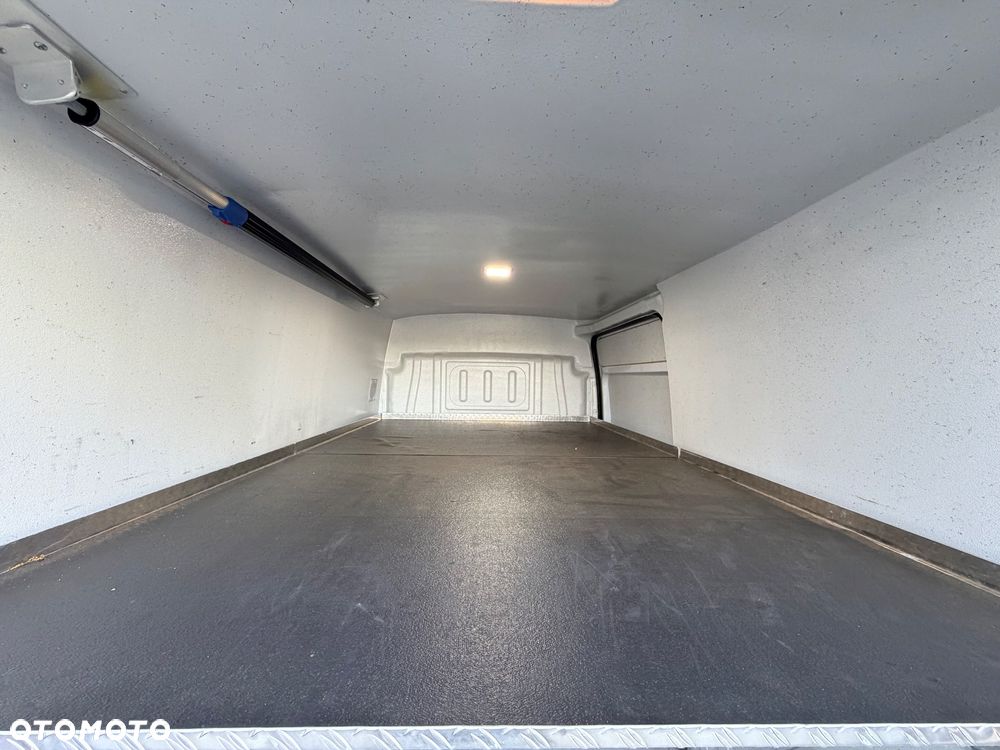 Opel Movano - 16