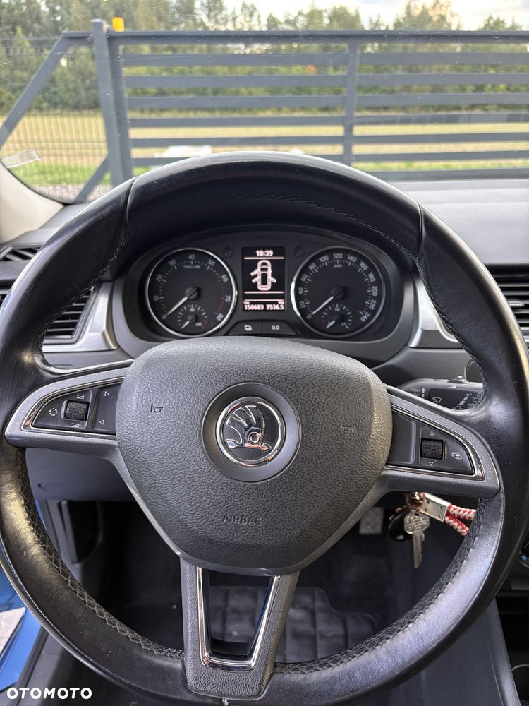 Skoda RAPID 1.2 TSI Ambition - 11
