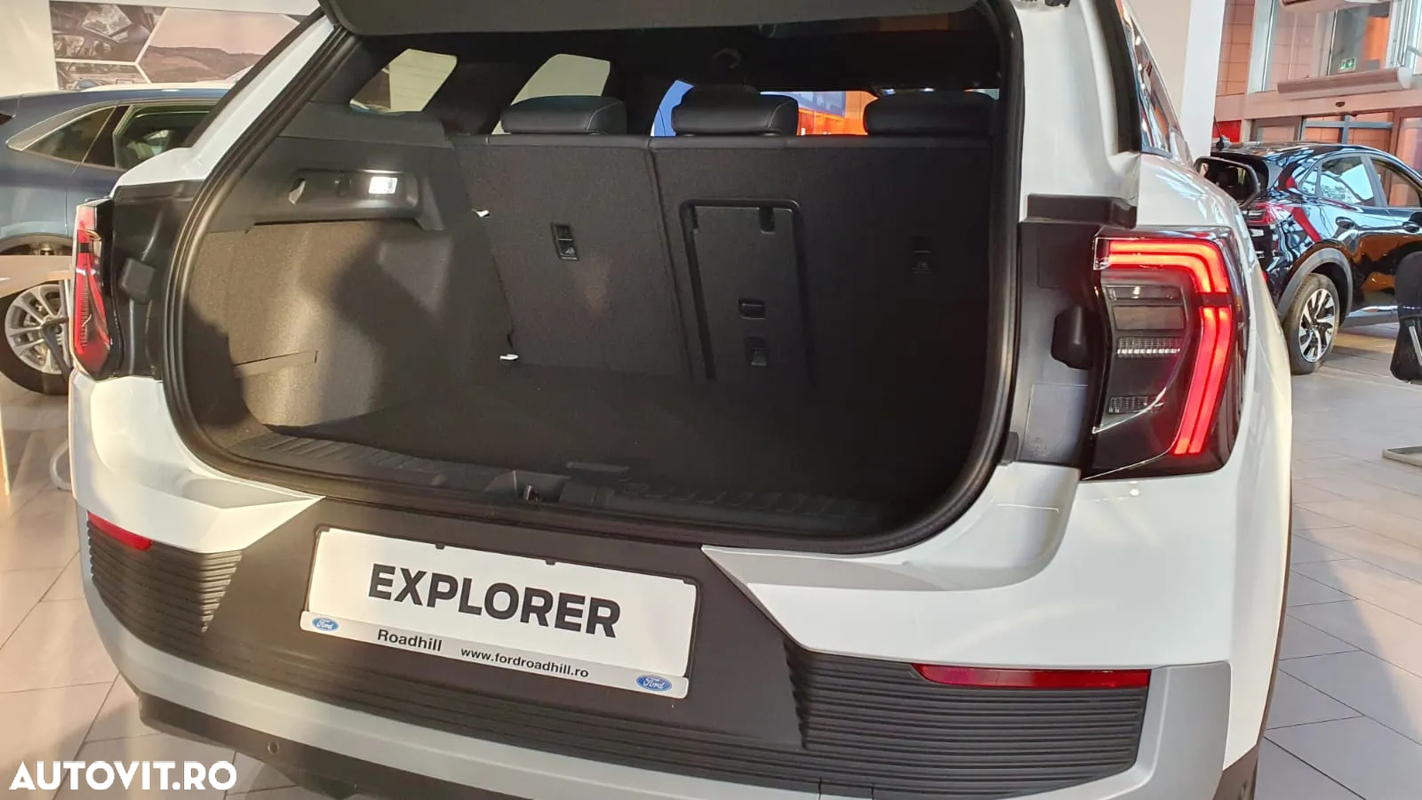 Ford Explorer RWD 77 kWh Extended Range Premium - 15