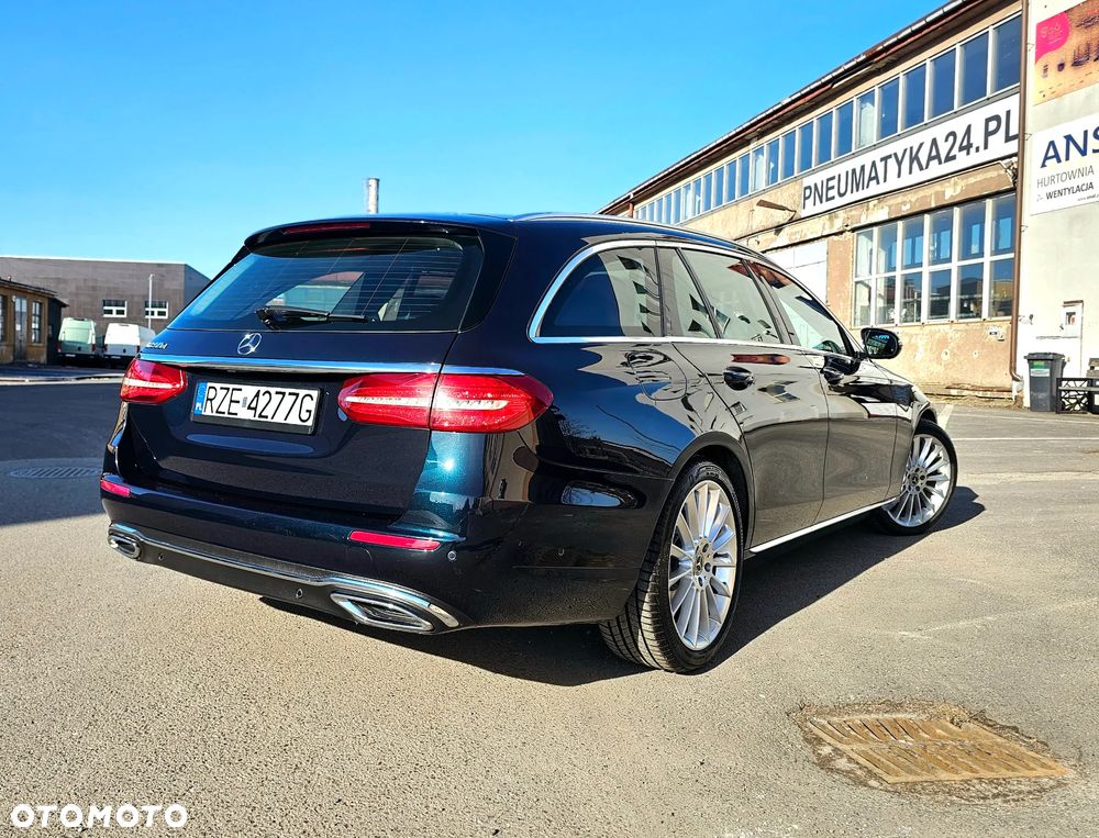 Mercedes-Benz Klasa E 200 d 9G-TRONIC Exclusive - 7