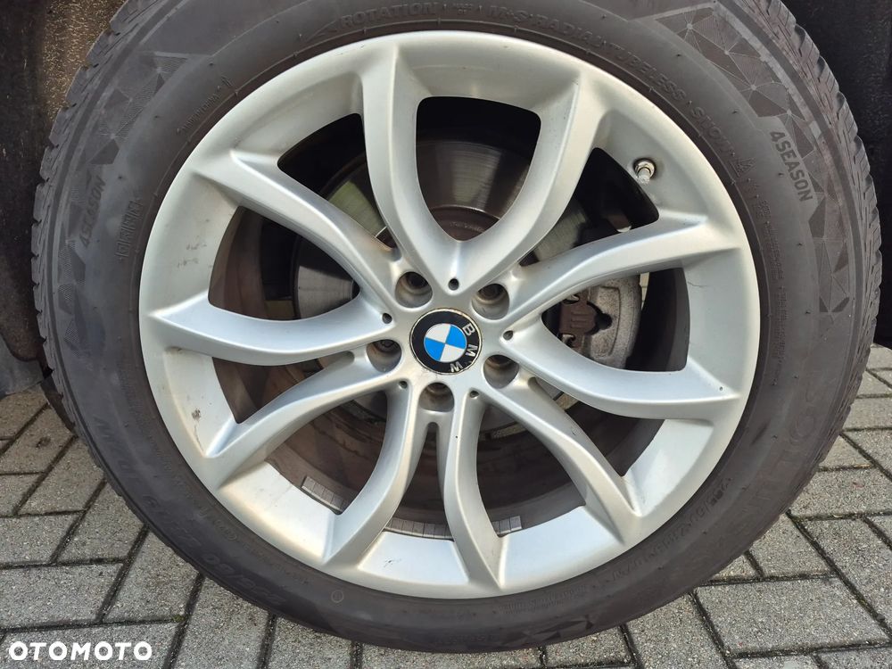 BMW X6 xDrive40d - 26