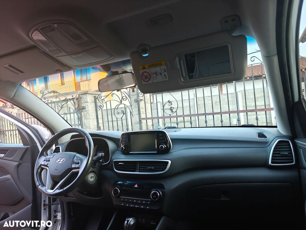 Hyundai Tucson 1.6 CRDi 4WD 7DCT Style - 9