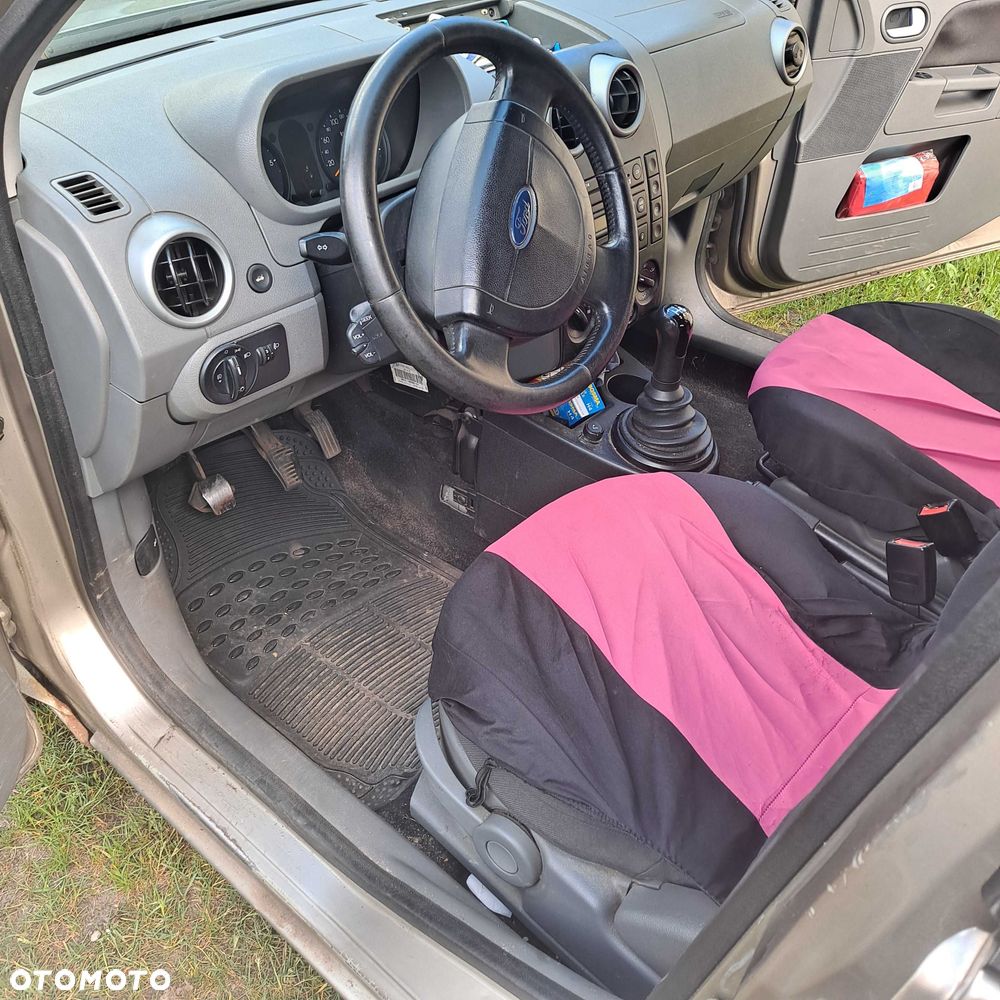 Ford Fusion - 3