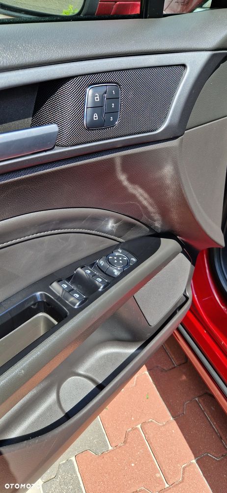 Ford Mondeo 2.0 TDCi Titanium PowerShift - 9
