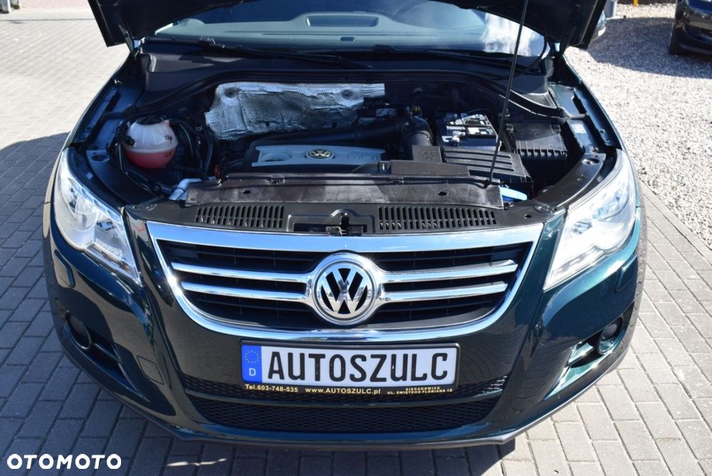 Volkswagen Tiguan - 12
