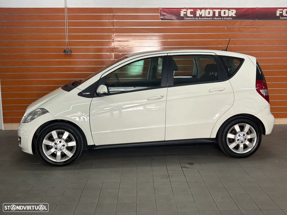 Mercedes-Benz A 160 Avantgarde BlueEfficiency - 4