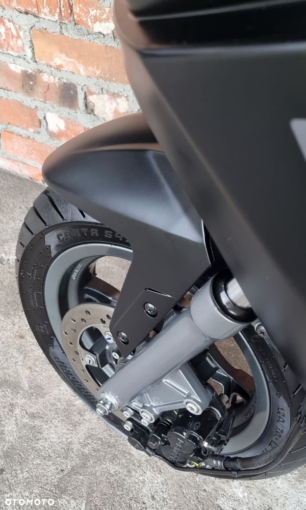 Aprilia SX - 4