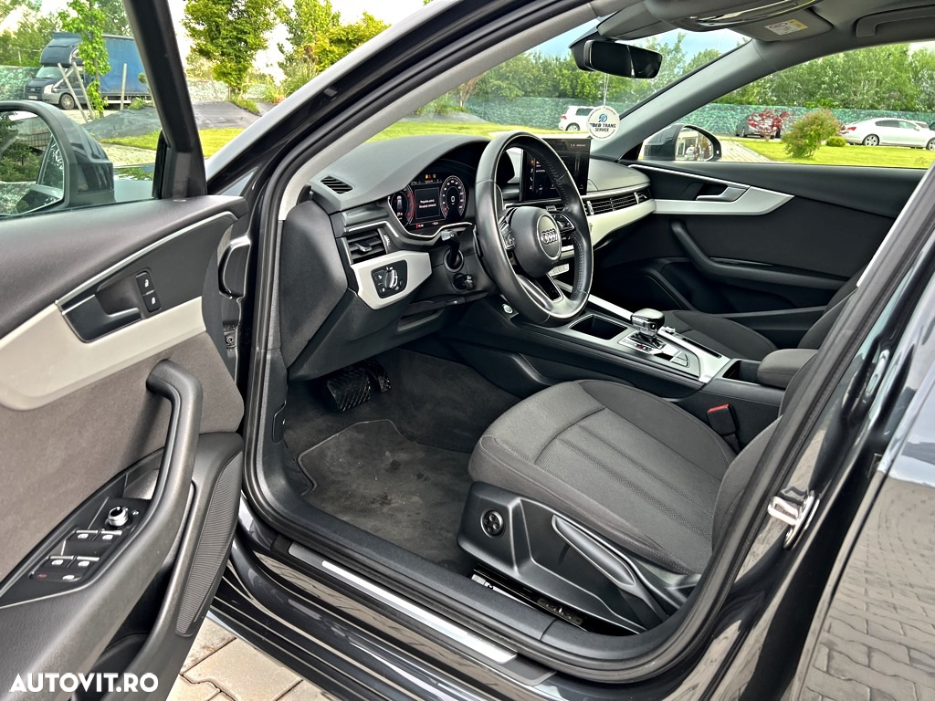 Audi A4 Avant 2.0 35 TFSI S tronic MHEV S Line - 9