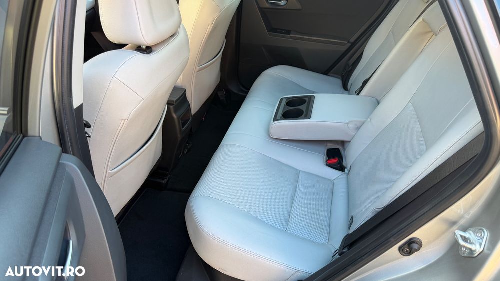 Toyota Auris - 18