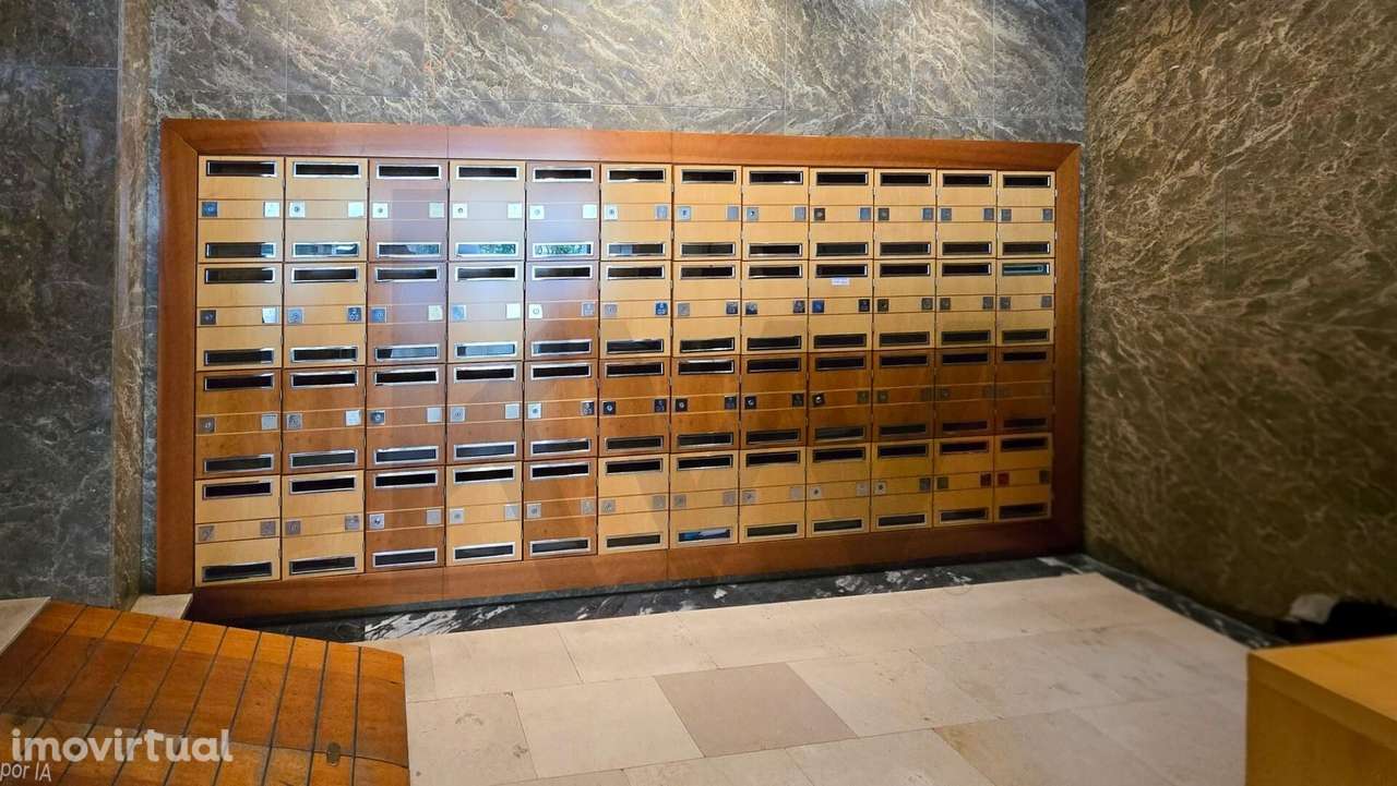 T4 Aviz - Porto com Vistas Panorâmicas 258m2 e 3 Garagens - Grande imagem: 4/36