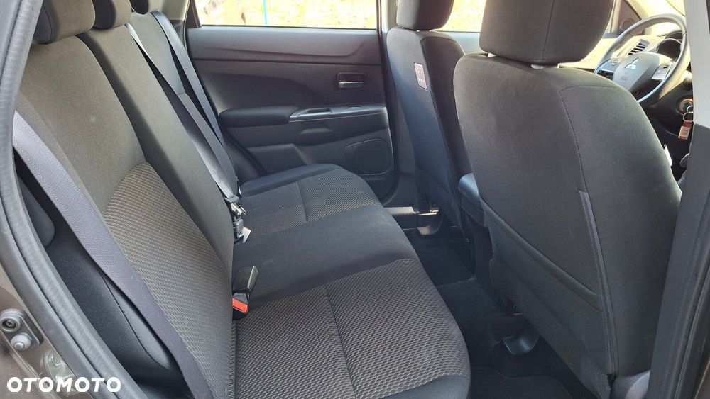 Mitsubishi ASX 1.6 Invite - 10