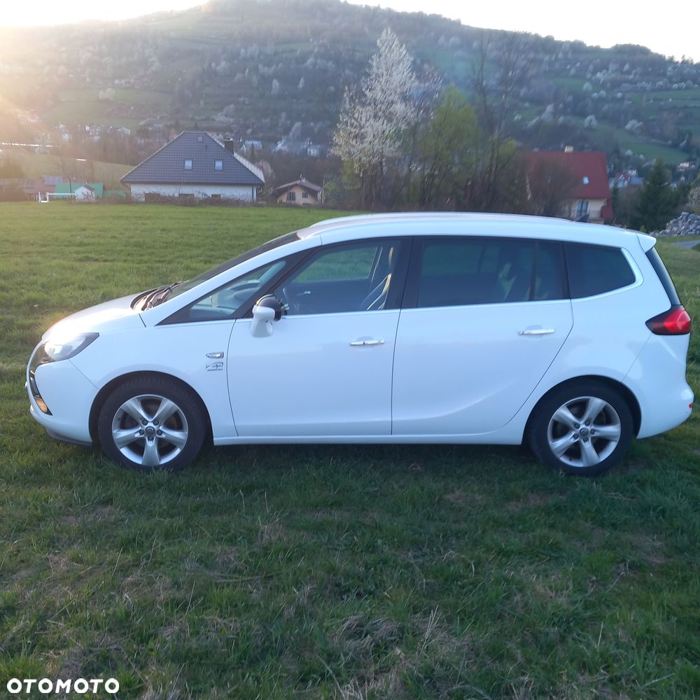 Opel Zafira Tourer 2.0 CDTI ecoFLEX Start/Stop Edition - 4