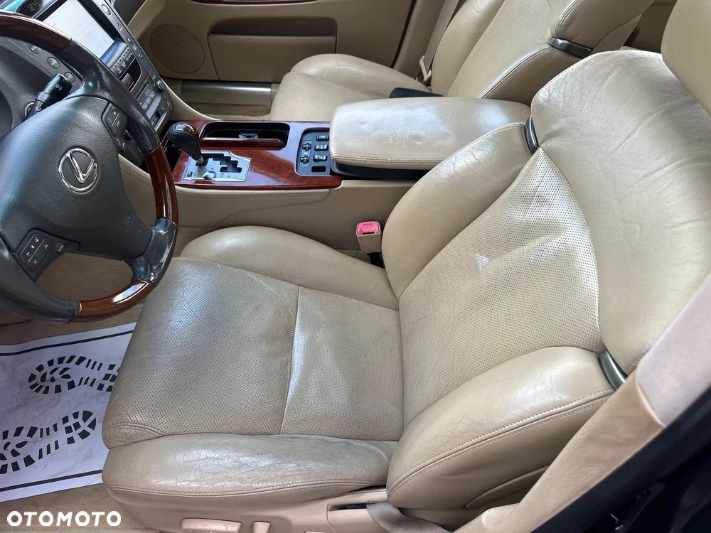 Lexus GS 450h Prestige + - 14