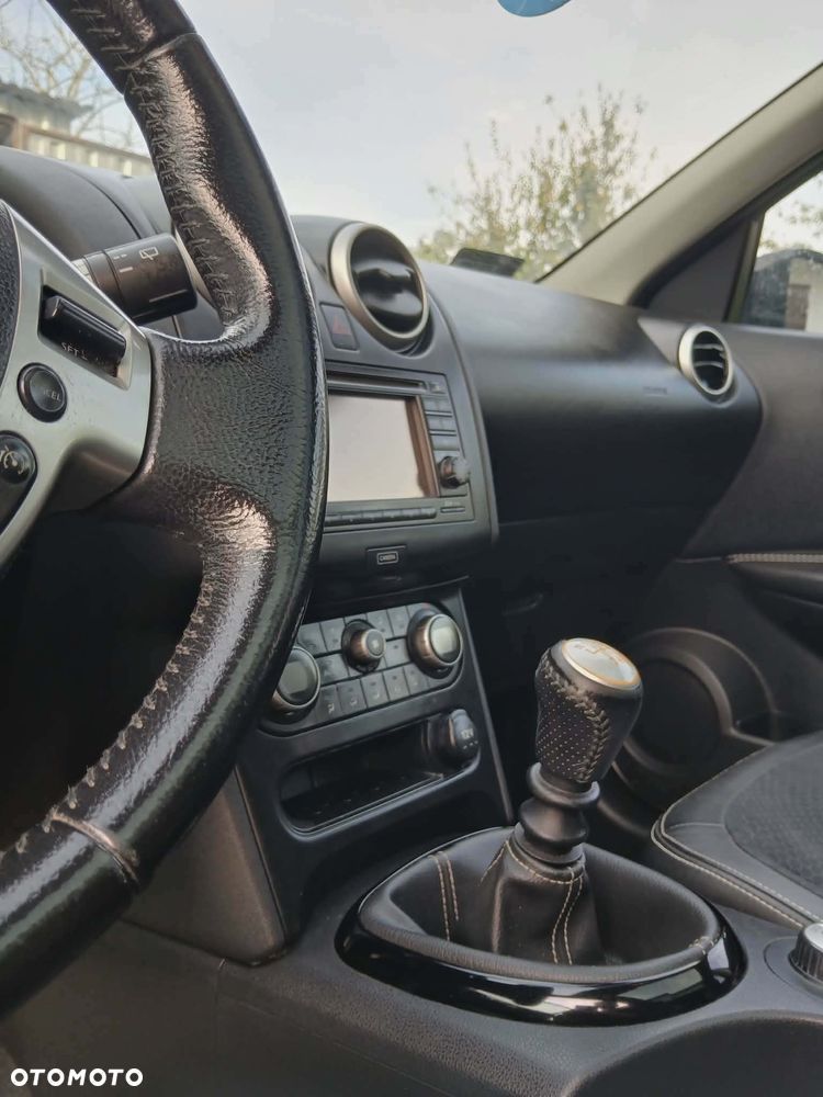 Nissan Qashqai 1.6 dCi 4x4 Tekna S&S - 5