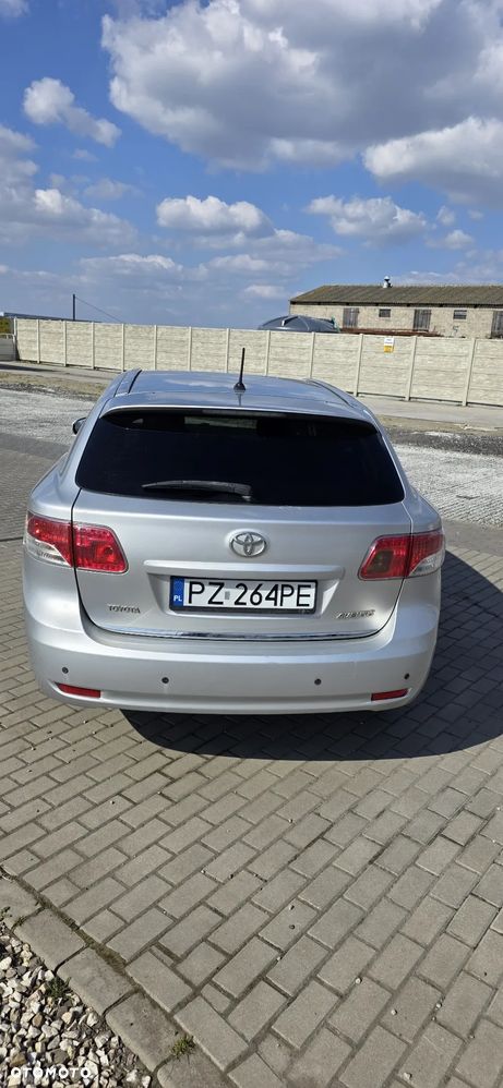 Toyota Avensis 2.0 D-4D Sol - 7