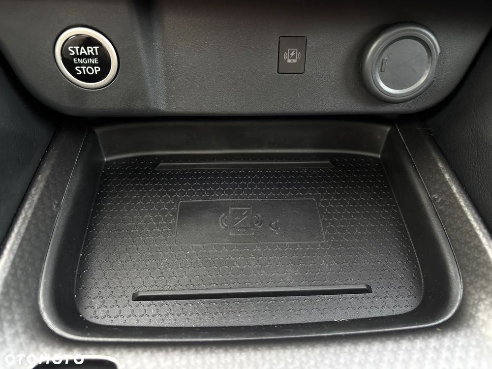 Nissan Qashqai 1.3 DIG-T MHEV N-Connecta Xtronic - 25