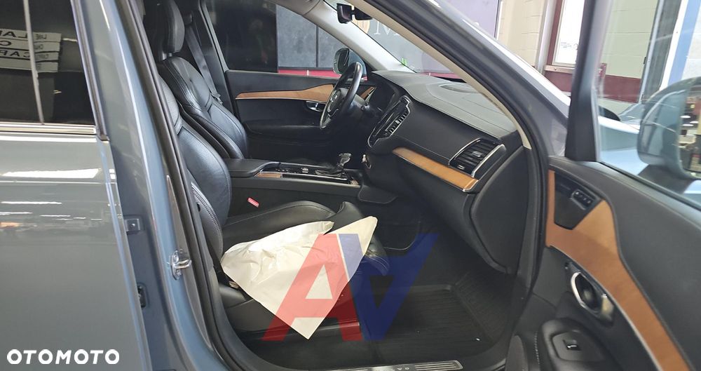 Volvo XC 90 T6 AWD Geartronic Inscription - 13