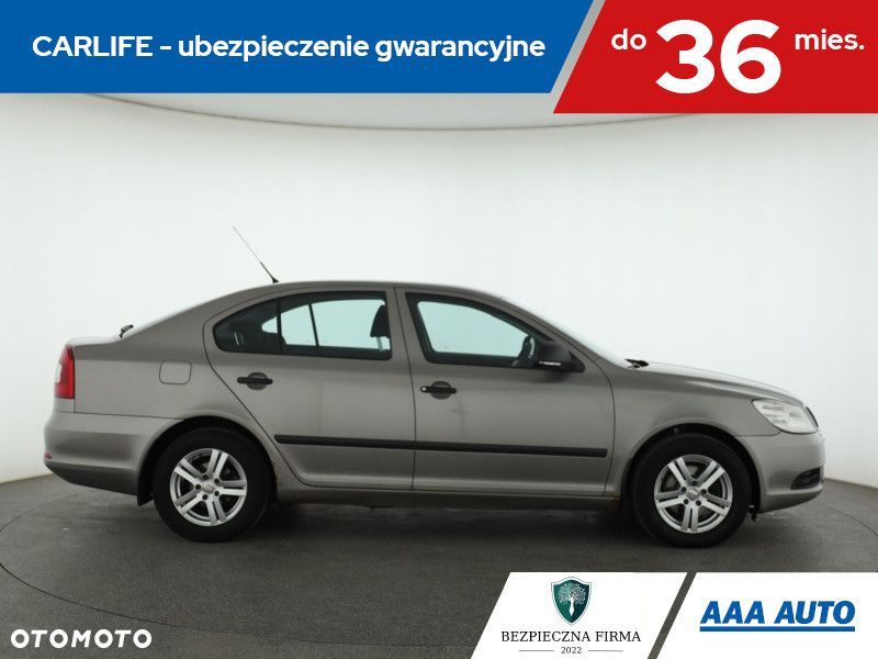 Skoda Octavia - 8