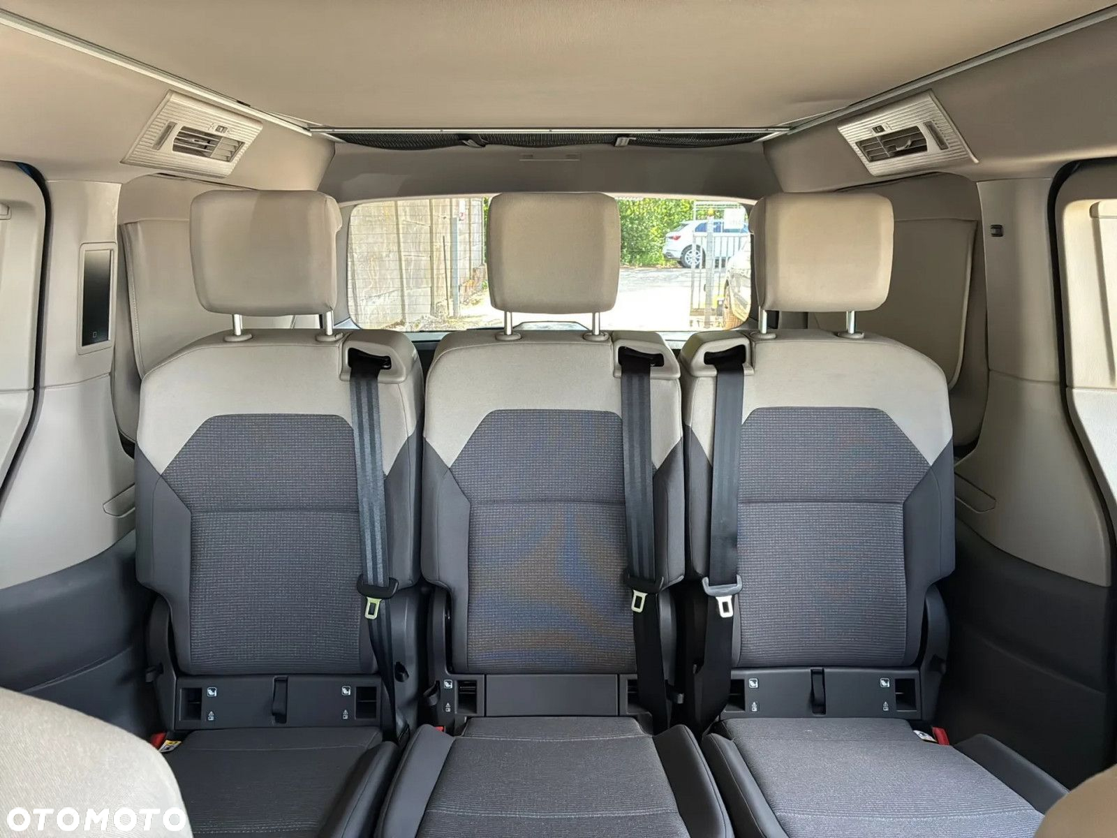 Volkswagen California - 16