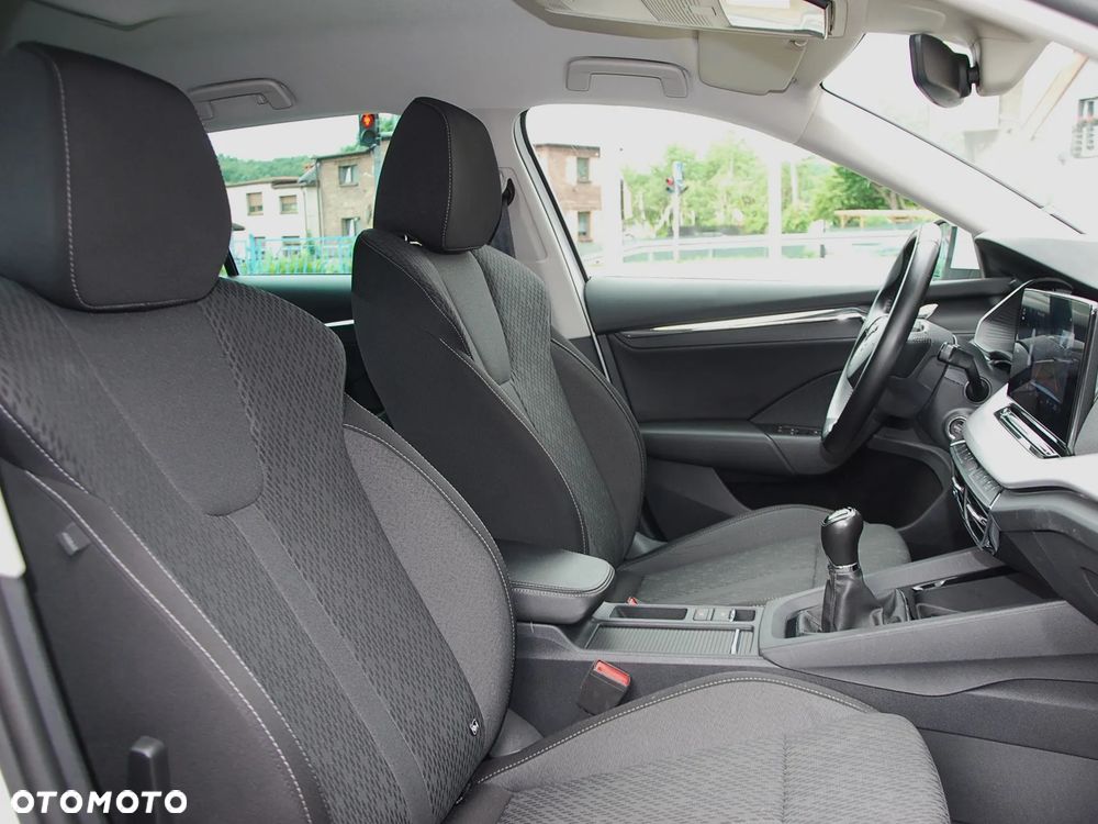 Skoda Octavia 1.5 TSI ACT Style - 11