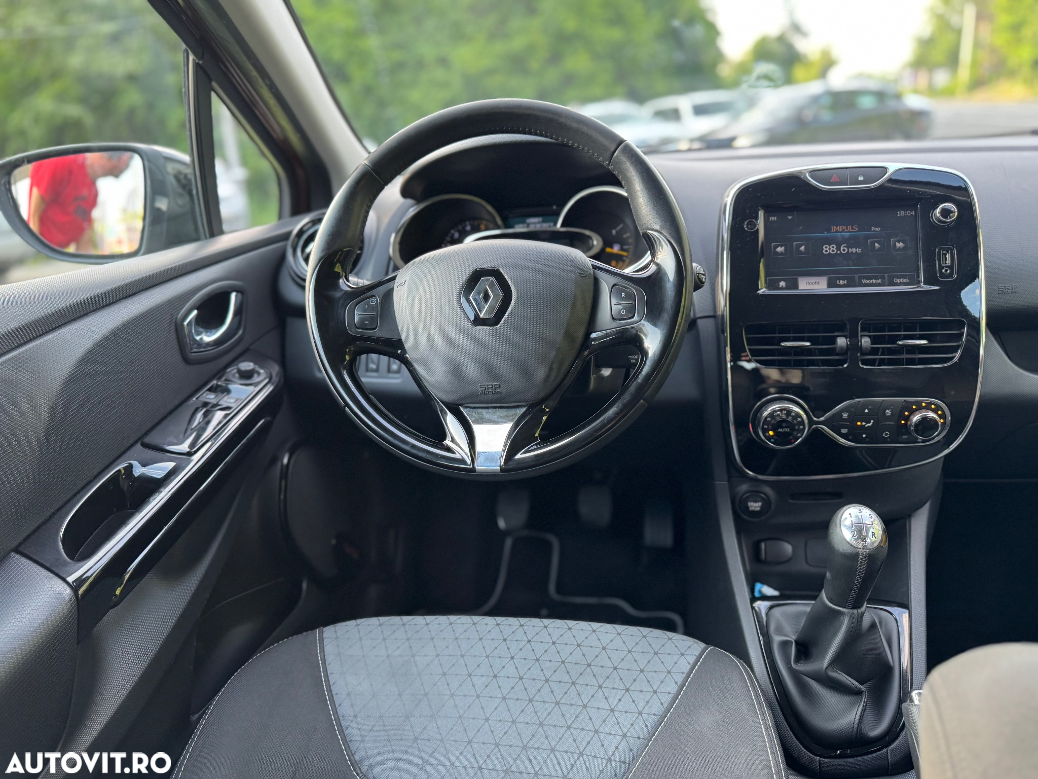 Renault Clio dCi 90 Start & Stop COLLECTION - 9