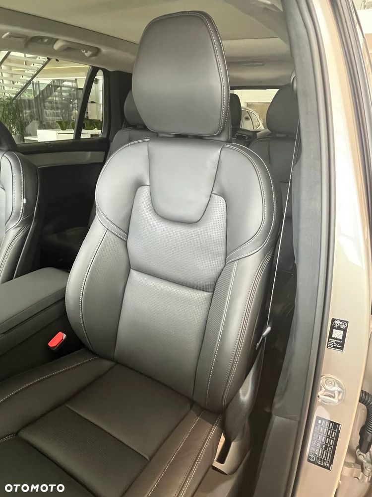 Volvo XC 90 B5 B AWD Ultra Bright 7os - 13