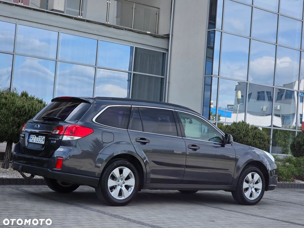 Subaru Outback - 5