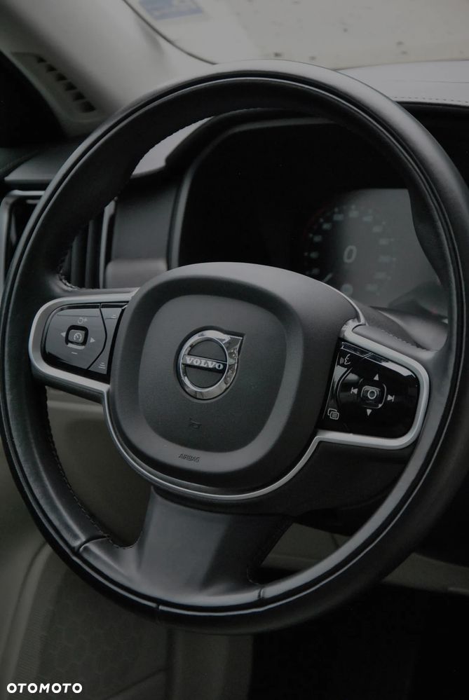 Volvo V90 Cross Country D5 SCR AWD Pro - 19