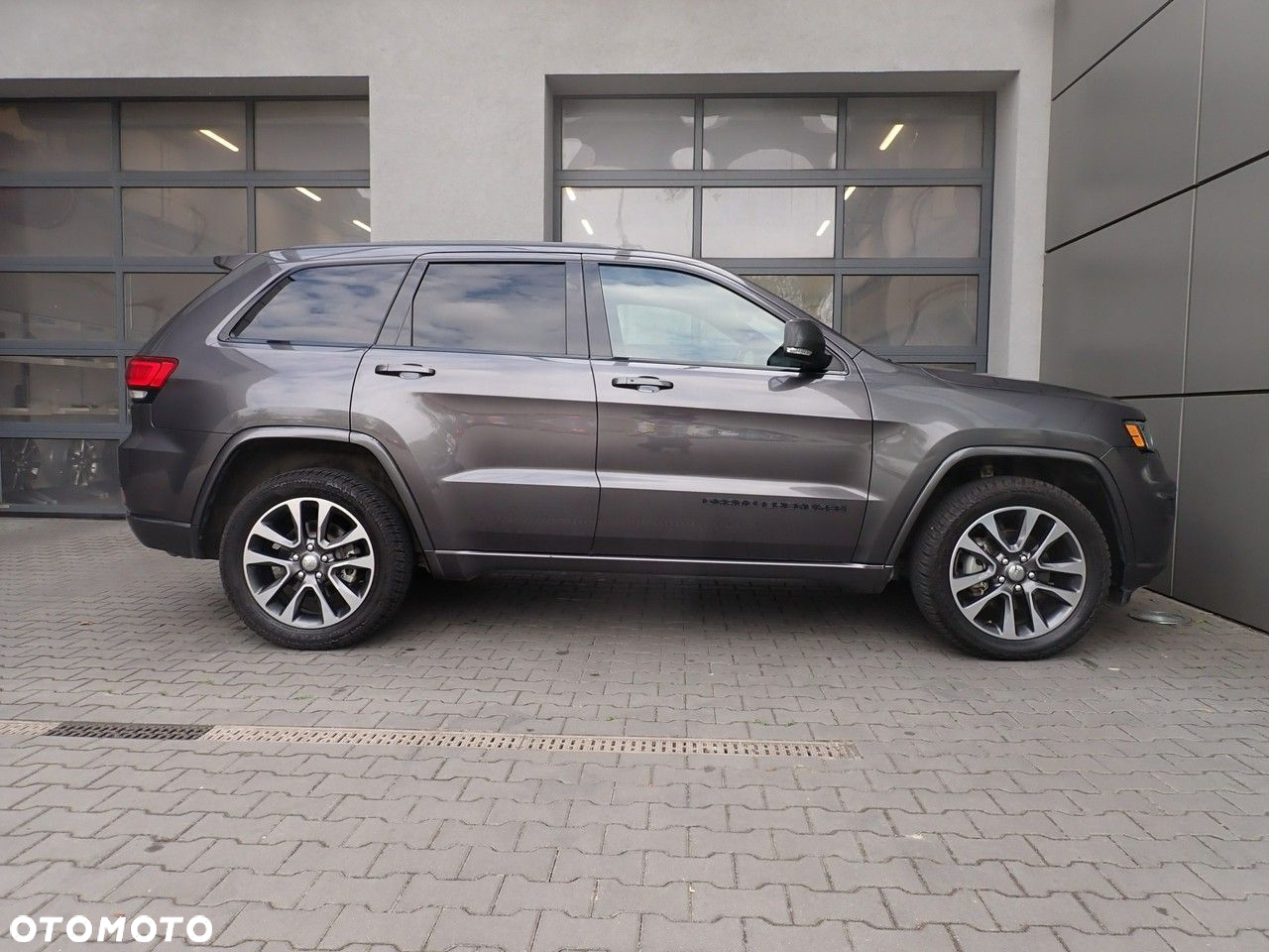 Jeep Grand Cherokee - 5