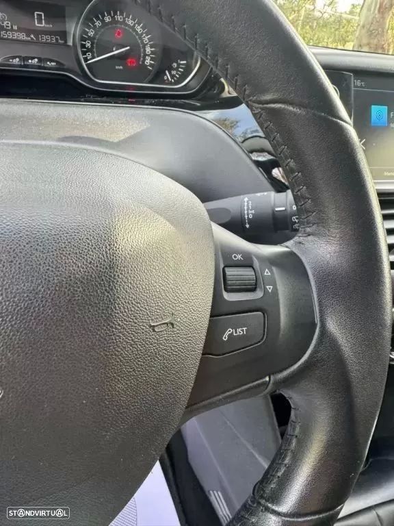 Peugeot 208 1.6 BlueHDi Active - 28