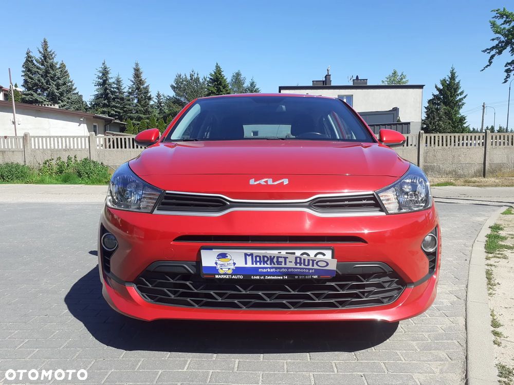 Kia Rio - 8