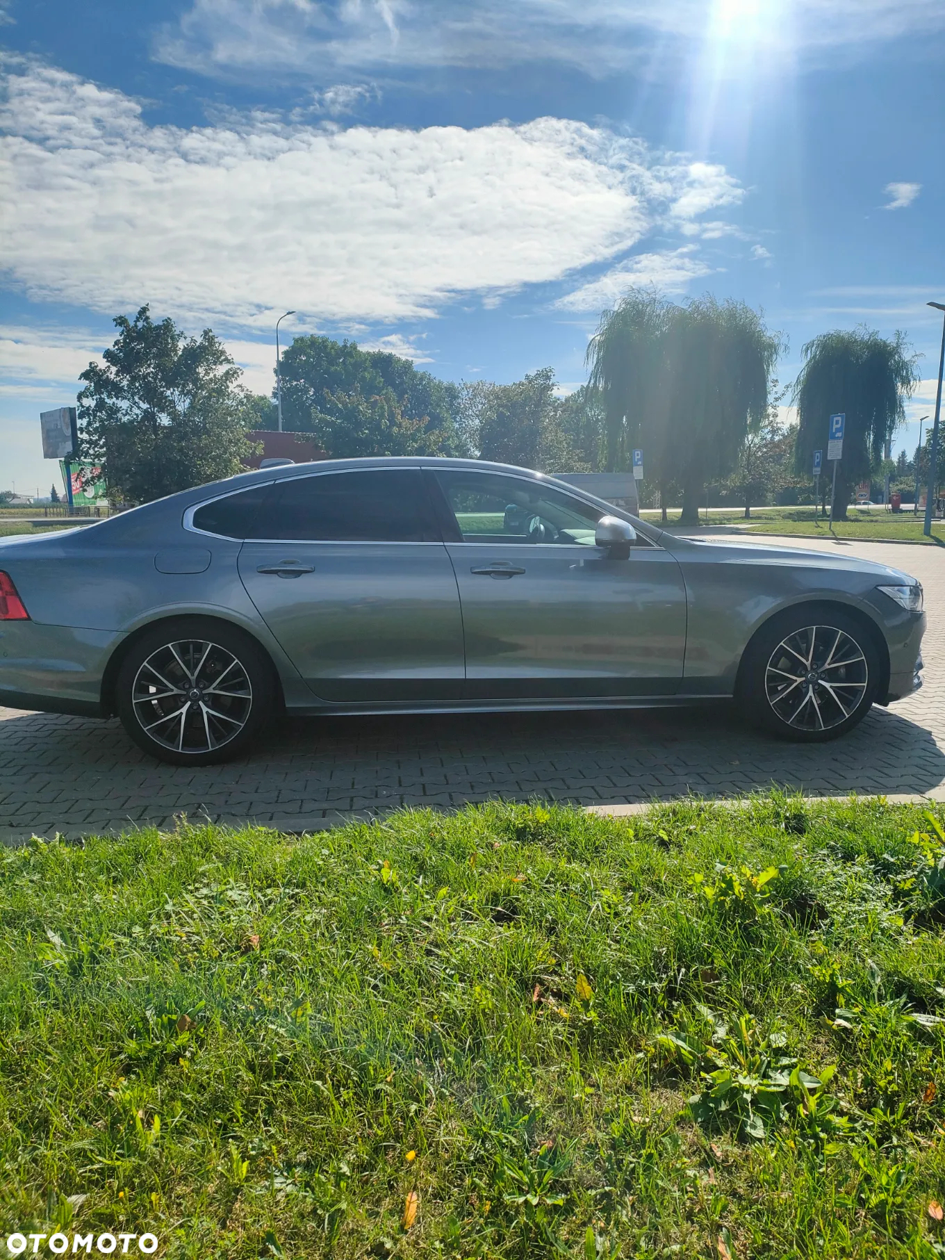 Volvo S90 D5 SCR AWD Momentum Pro - 19
