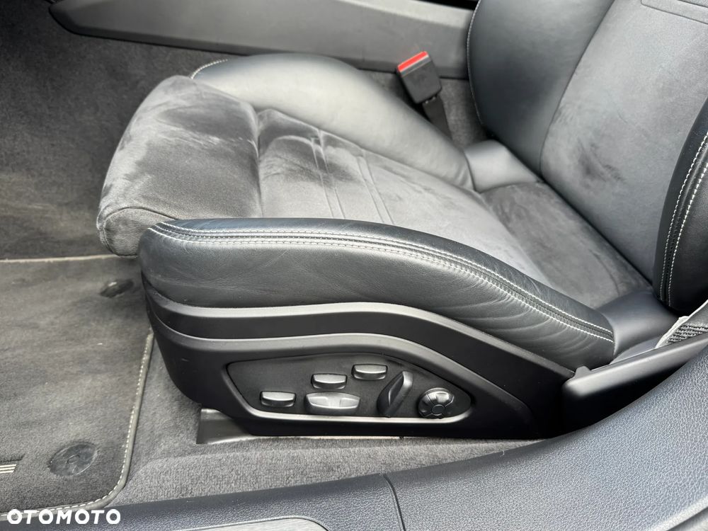 Porsche Panamera GTS - 26