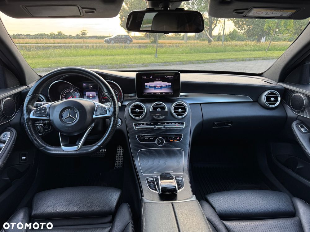 Mercedes-Benz Klasa C 200 4-Matic 9G-TRONIC - 8