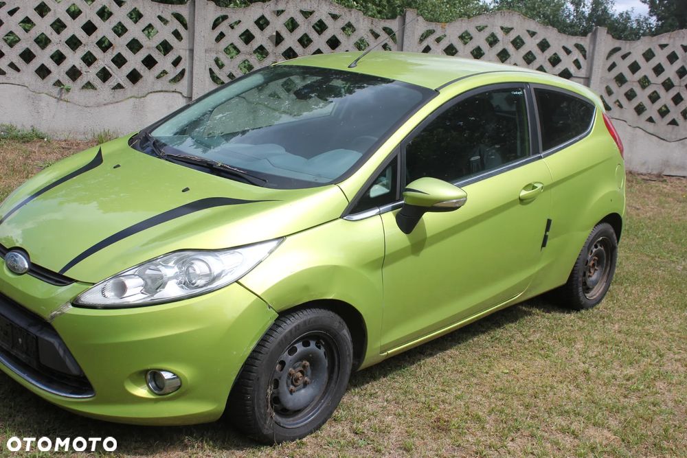 Ford Fiesta - 2