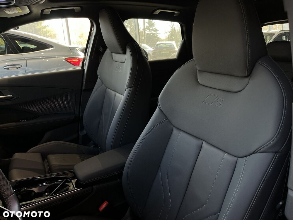 Audi Q3 35 TFSI S tronic - 16