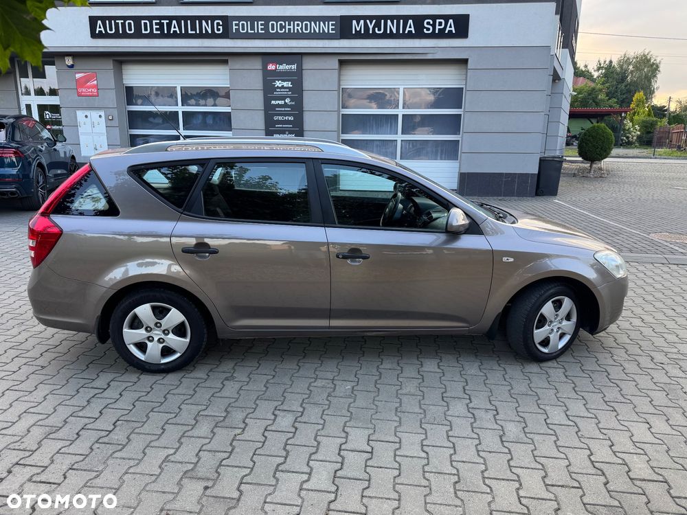 Kia Ceed Cee'd 1.4 Comfort - 12