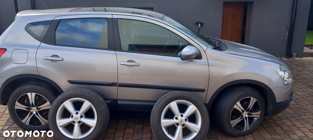 Nissan Qashqai - 8