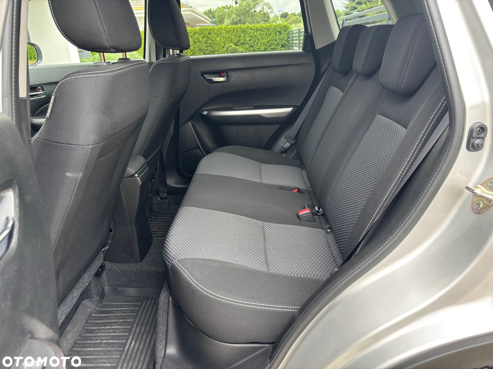 Suzuki Vitara 1.5 Strong Hybrid Premium 2WD AGS - 37
