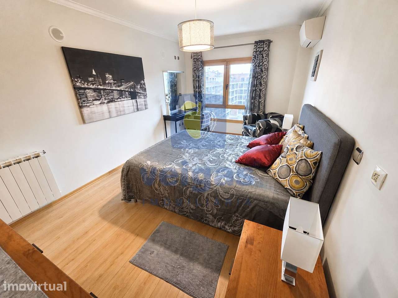 Apartamento T3, totalmente mobilado na prestigiada Urbanização Malvaro - Grande imagem: 2/52