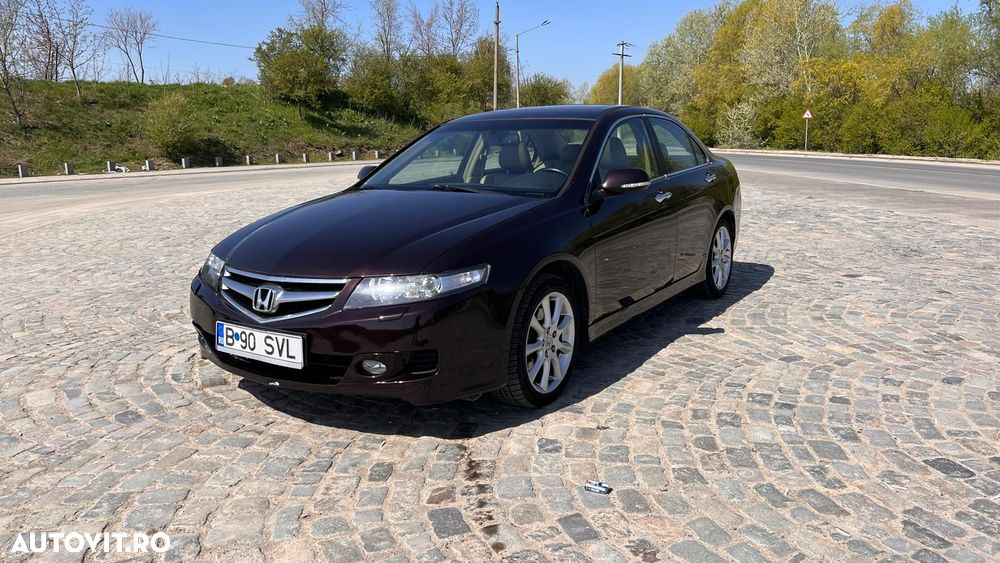 Honda Accord 2.4i Aut Exec - 18