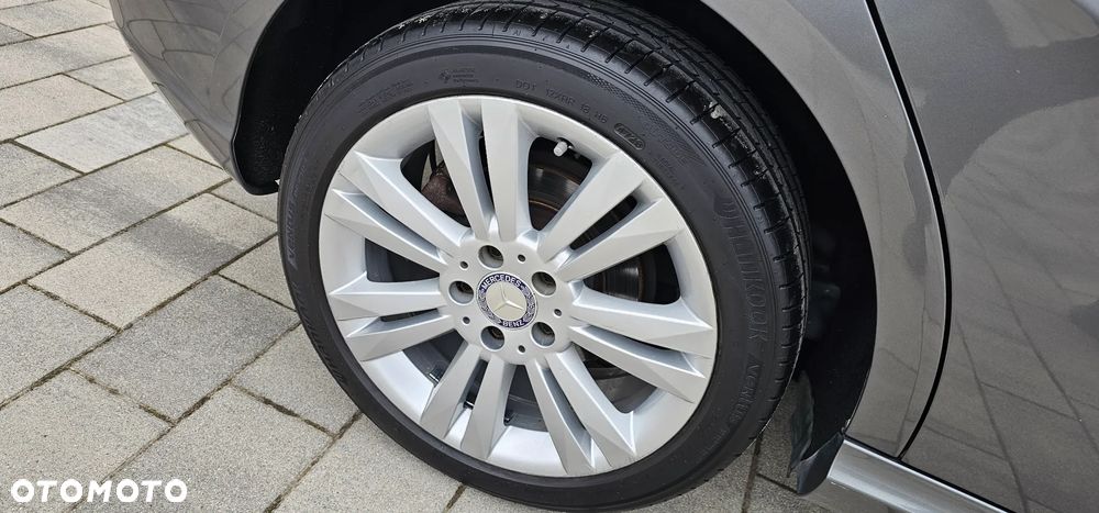 Mercedes-Benz Klasa B 200 CDI (BlueEFFICIENCY) 7G-DCT - 11