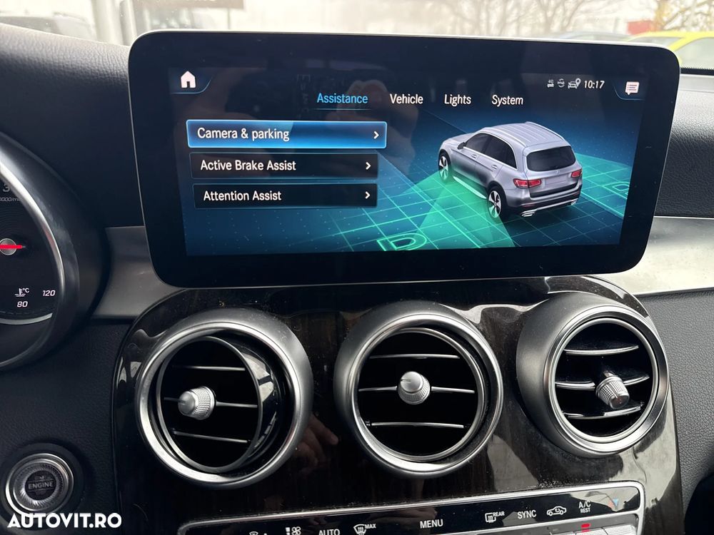 Mercedes-Benz GLC - 16