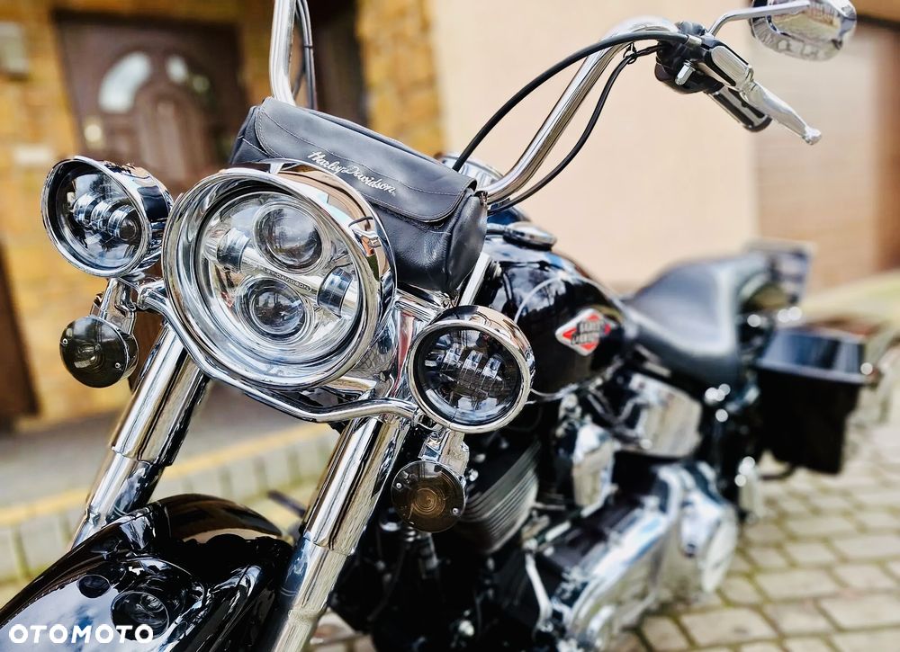 Harley-Davidson Softail Heritage Classic - 2