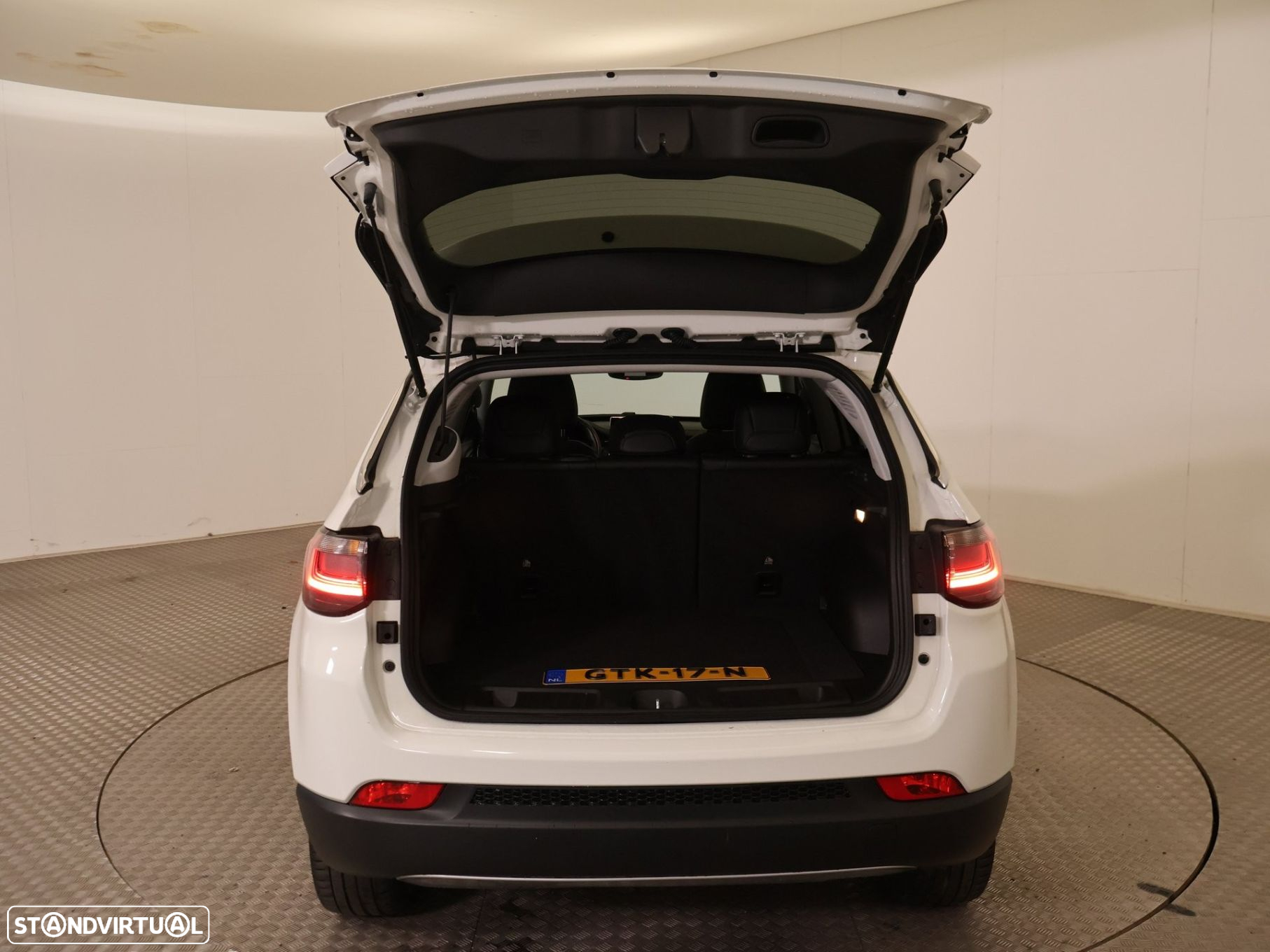 Jeep Compass 1.3 TG 4Xe Limited - 36