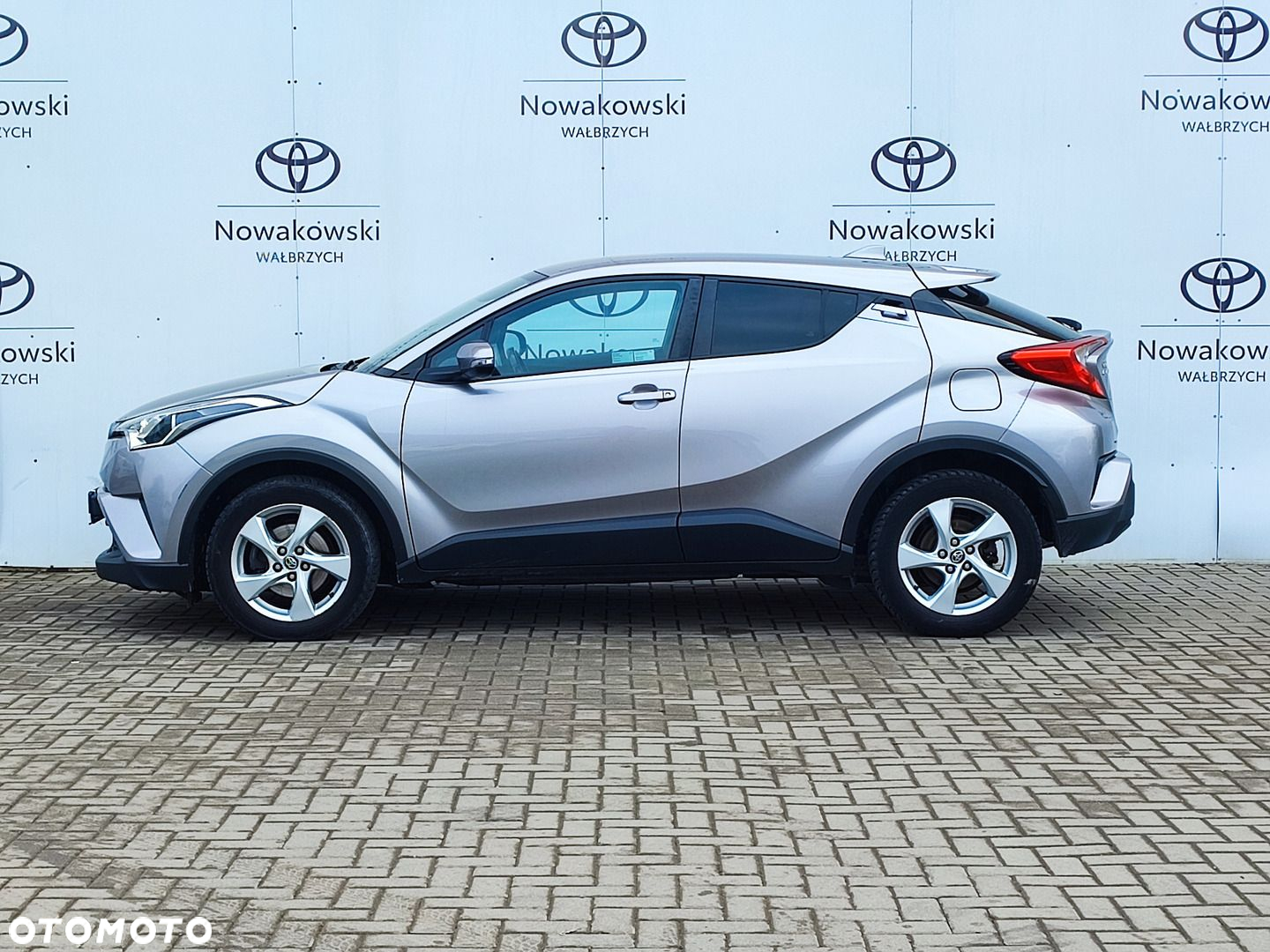 Toyota C-HR 1.2 T GPF Premium - 5