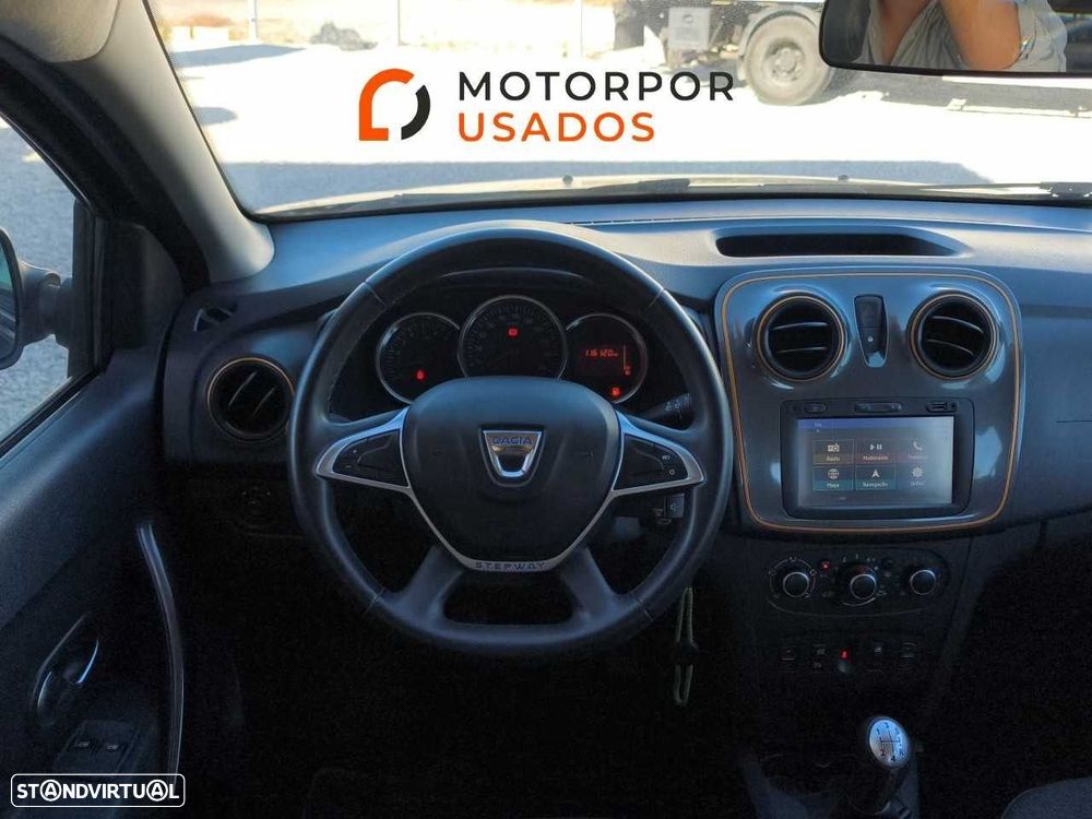 Dacia Sandero 1.5 Blue dCi Stepway - 14