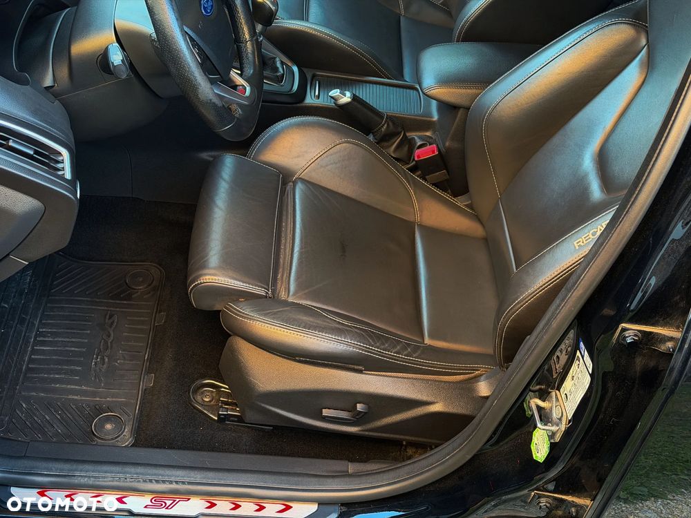 Ford Focus 2.0 EcoBoost ST-2 - 20